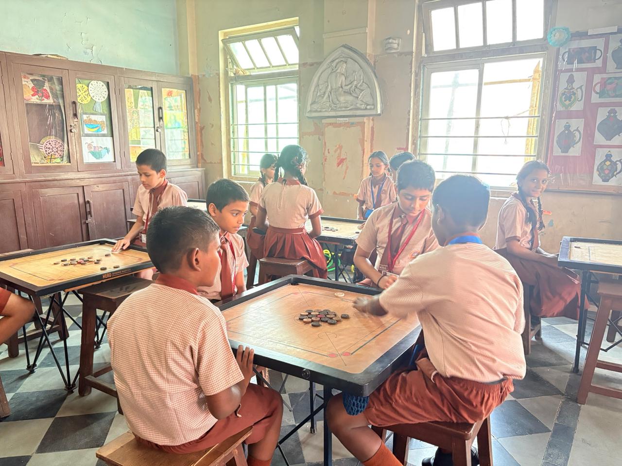 CARROM — photo 4