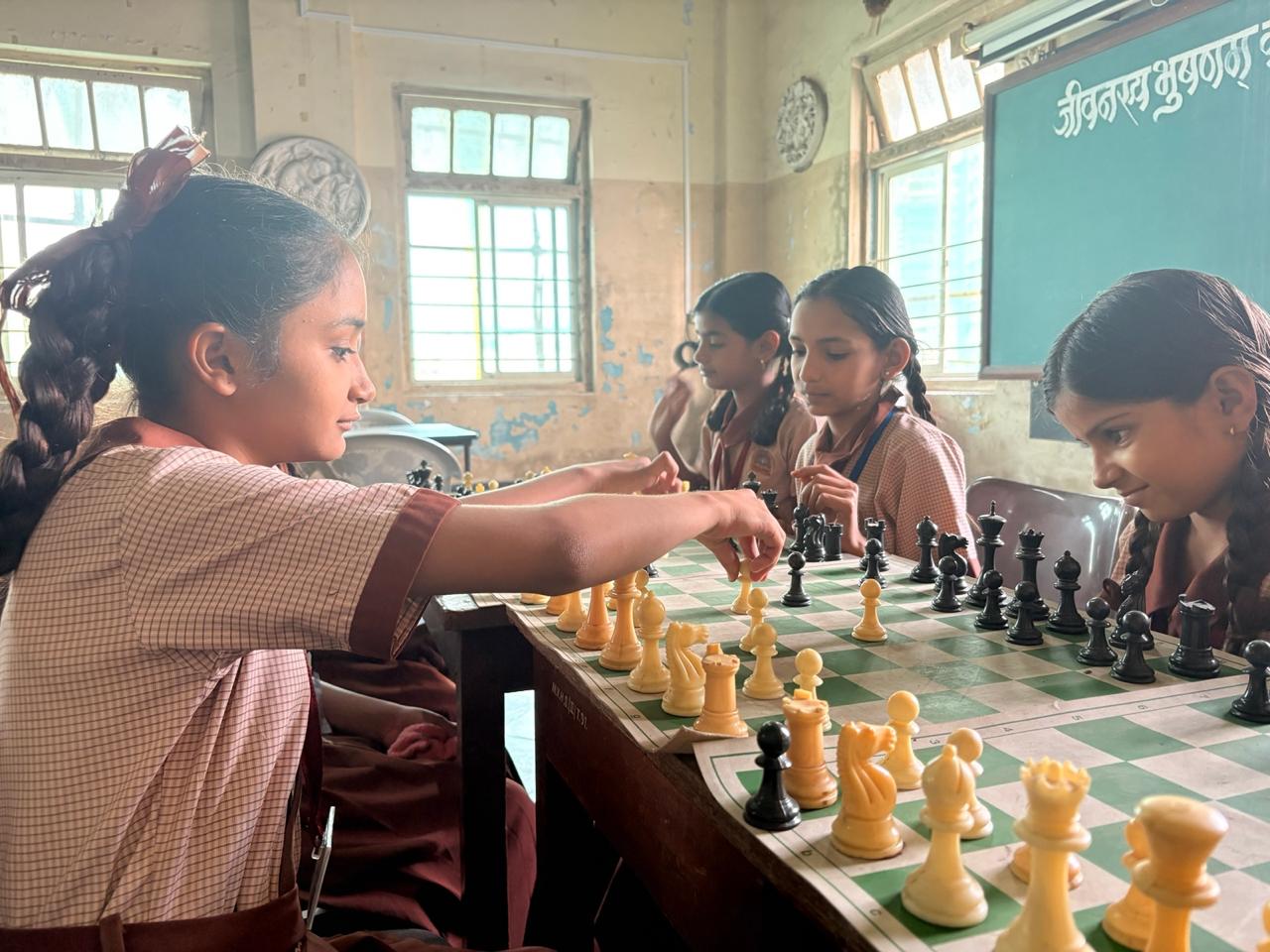 CHESS — photo 4